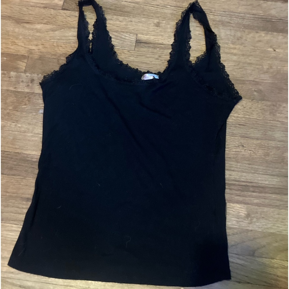Black heart and hips tank top size small